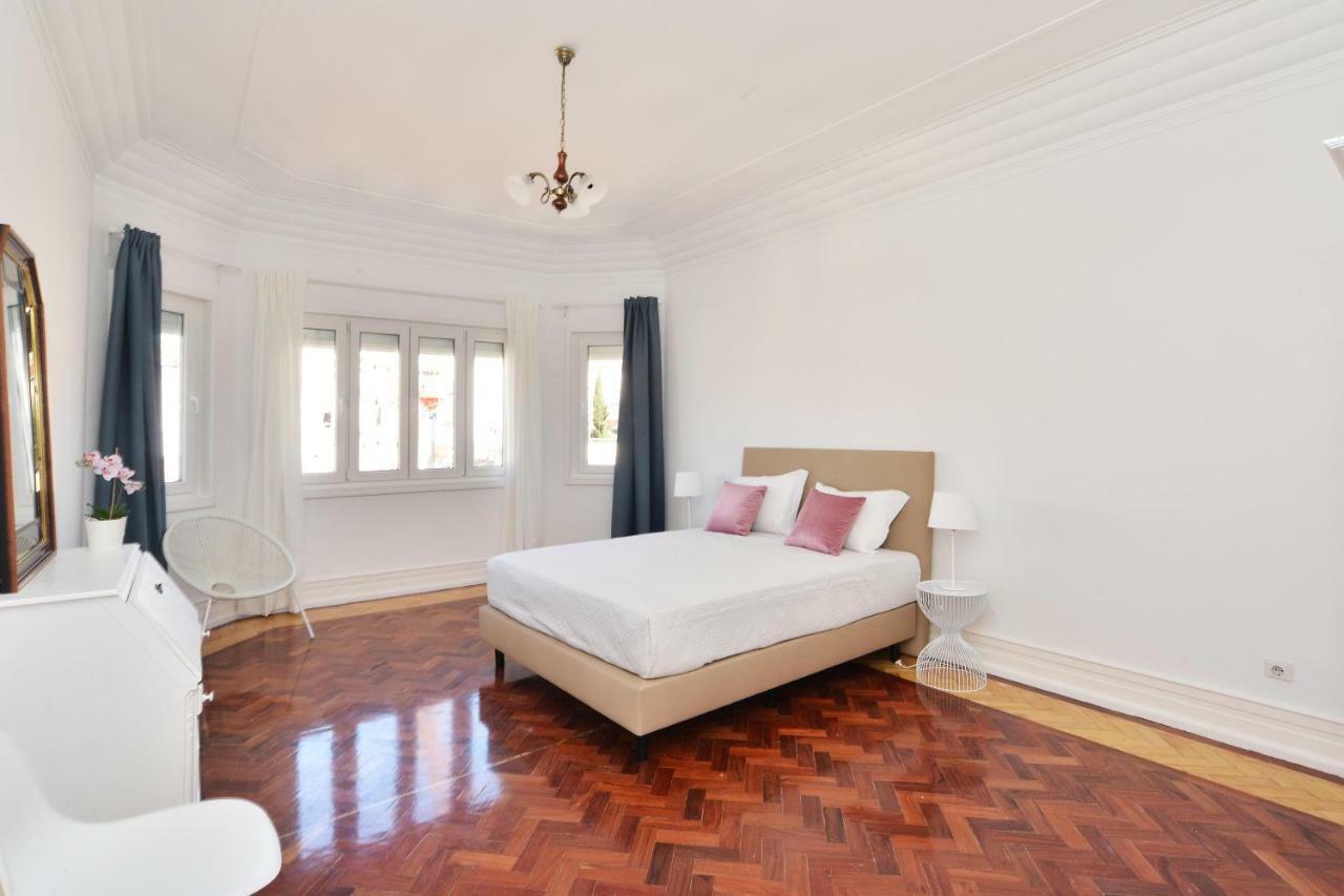 Guest House Avenida Lisbon Bagian luar foto