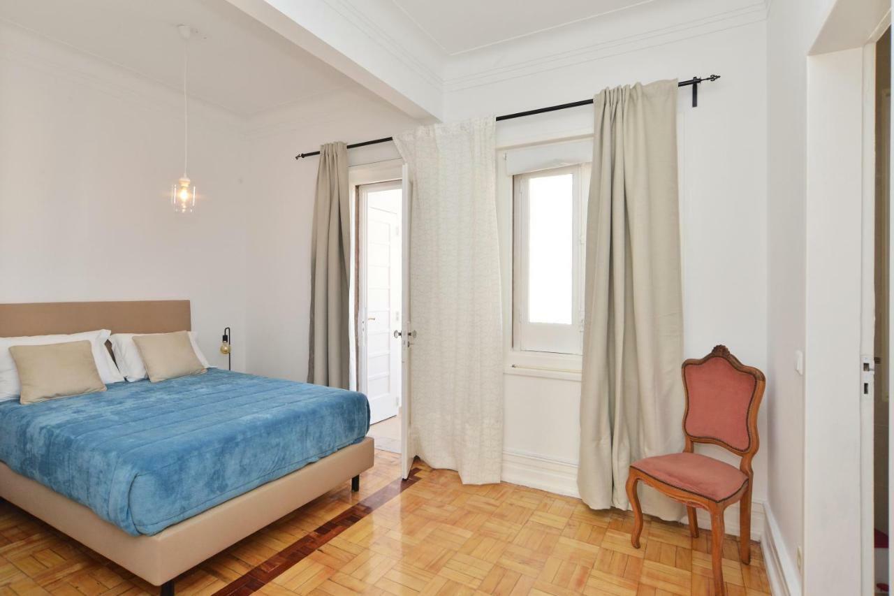 Guest House Avenida Lisbon Bagian luar foto